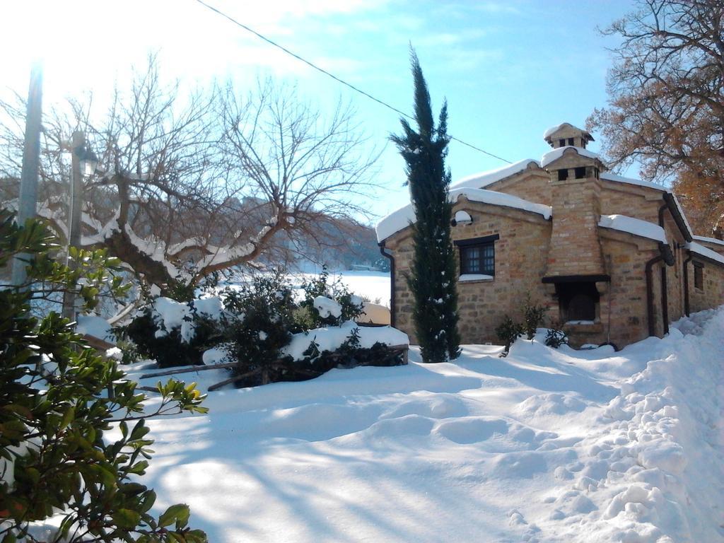 Agriturismo Tre Querce Penna San Giovanni Exterior foto
