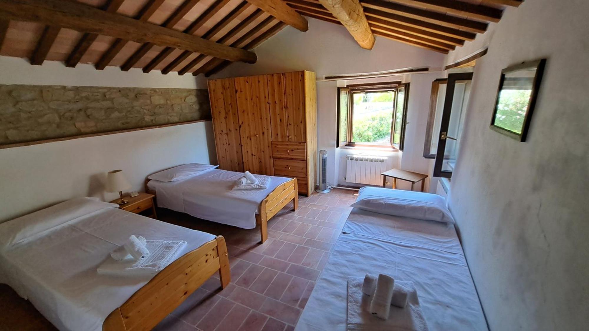 Agriturismo Tre Querce Penna San Giovanni Habitación foto